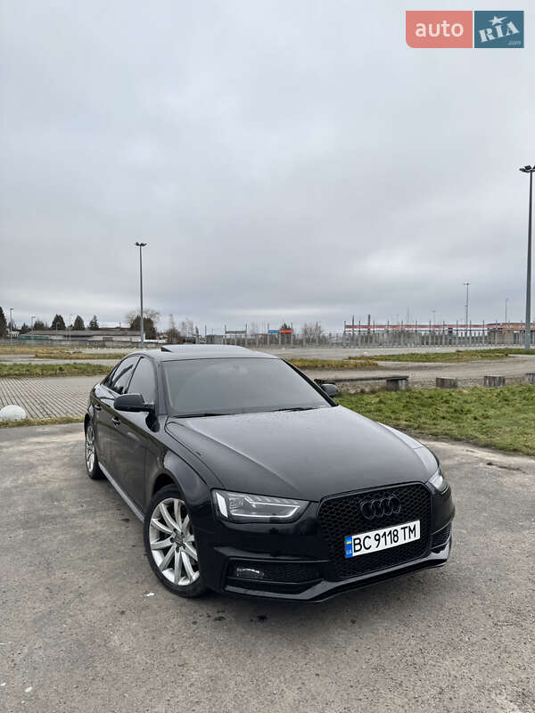 Седан Audi A4 2013 в Львові