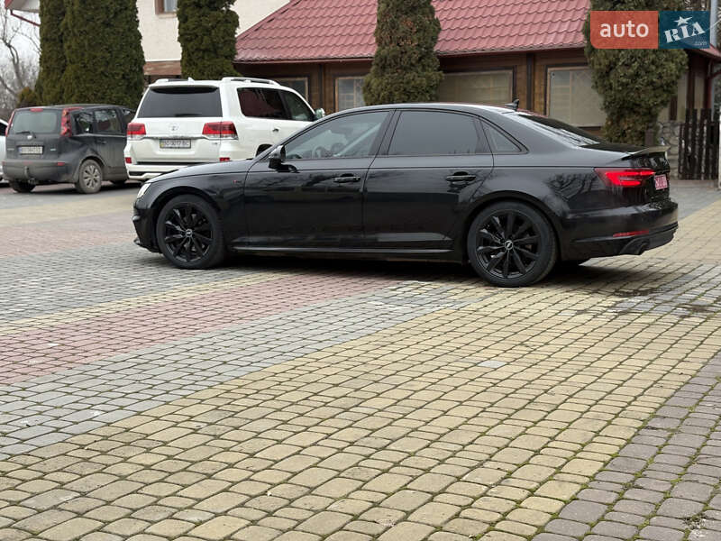 Седан Audi A4 2018 в Тернополе