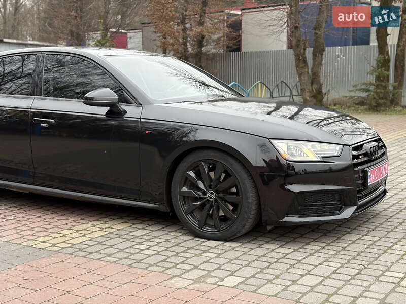 Седан Audi A4 2018 в Тернополе