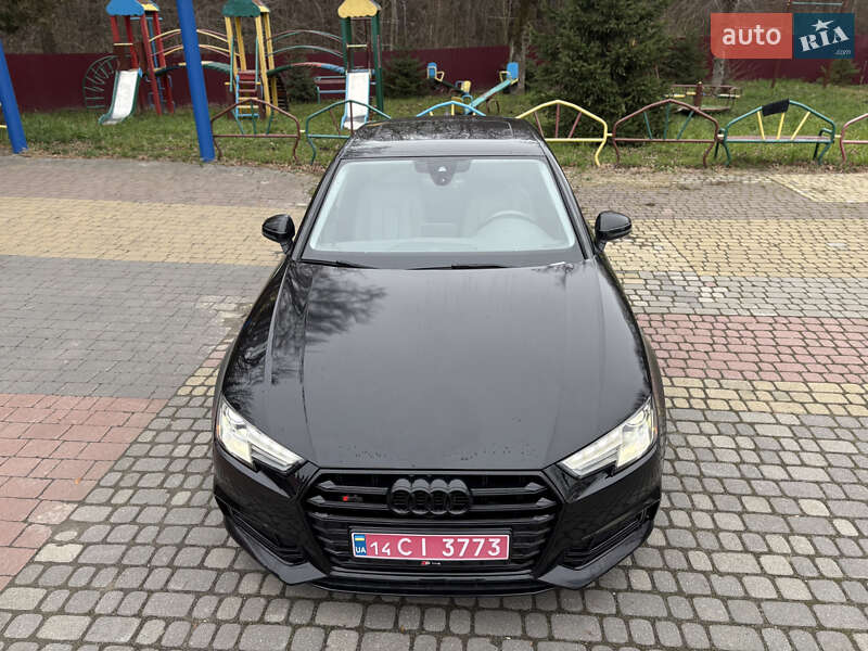 Седан Audi A4 2018 в Тернополе