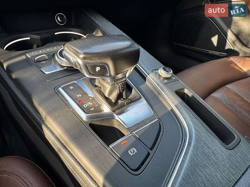 Седан Audi A4 2016 в Киеве фото 30 Седан Audi A4 2016 в Киеве