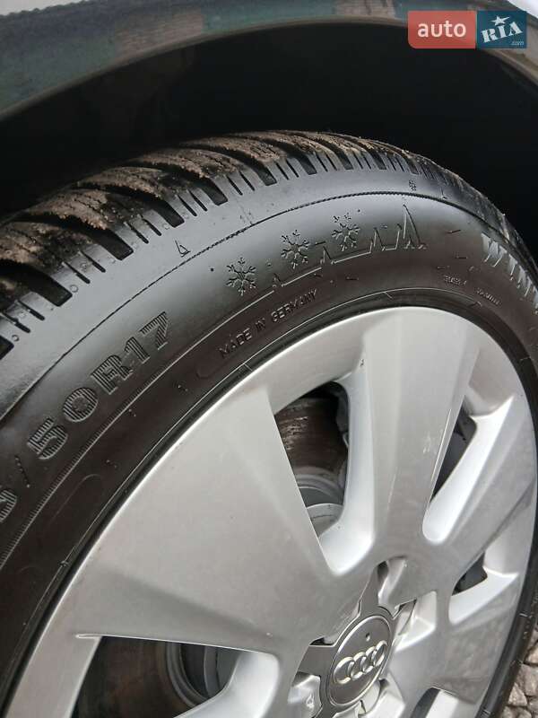 Седан Audi A4 2010 в Казатине