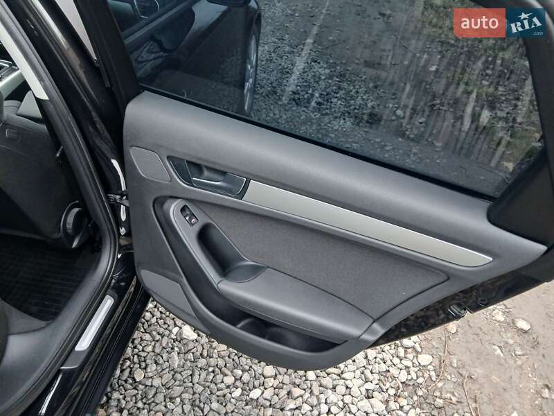 Седан Audi A4 2010 в Казатине