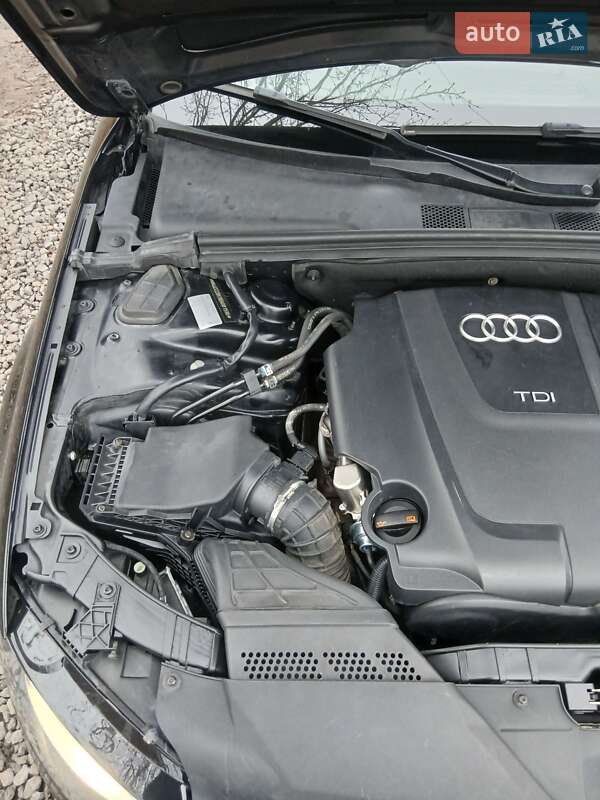 Седан Audi A4 2010 в Казатине