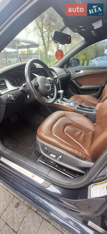 Седан Audi A4 2015 в Виннице