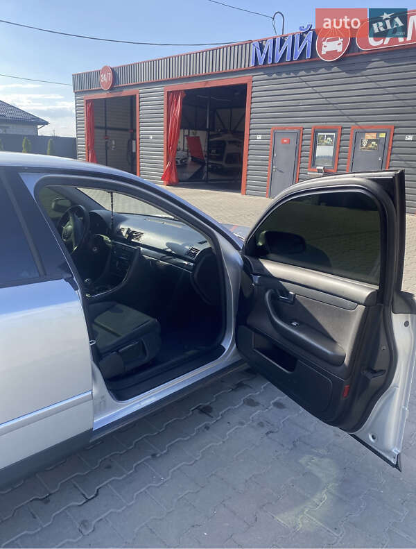 Седан Audi A4 2002 в Борисполі