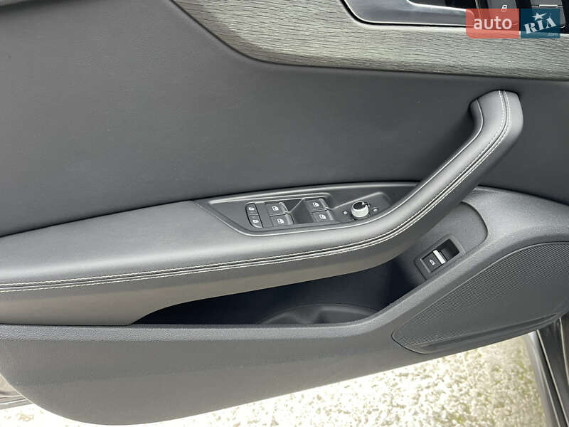 Седан Audi A4 2020 в Киеве фото 16 Седан Audi A4 2020 в Киеве