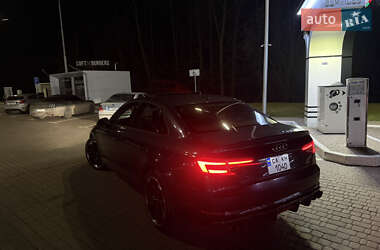Седан Audi A4 2015 в Борисполе