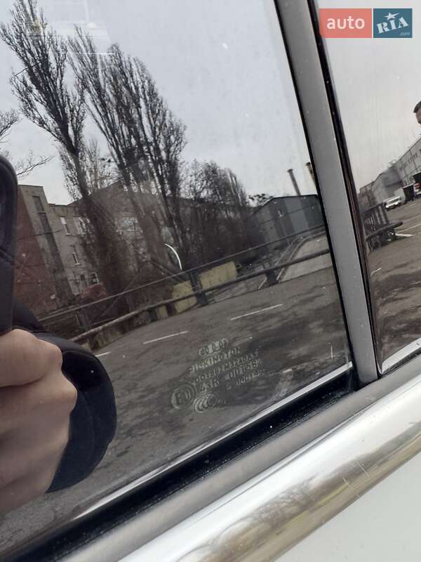 Седан Audi A4 2012 в Вишневом