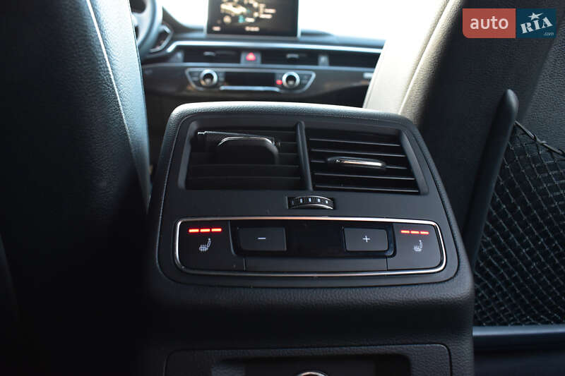 Седан Audi A4 2018 в Харькове