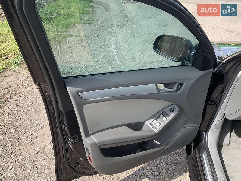 Универсал Audi A4 2010 в Сумах