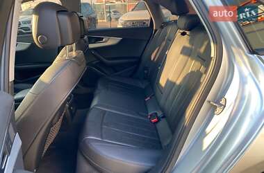 Седан Audi A4 2015 в Львове