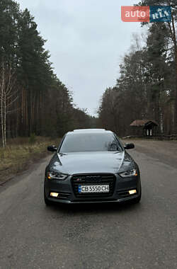 Седан Audi A4 2013 в Киеве