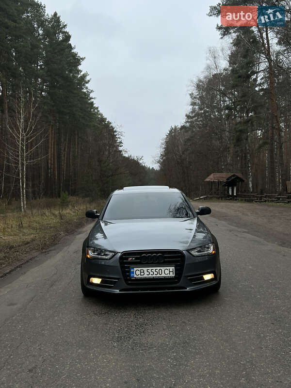 Седан Audi A4 2013 в Киеве фото Седан Audi A4 2013 в Киеве