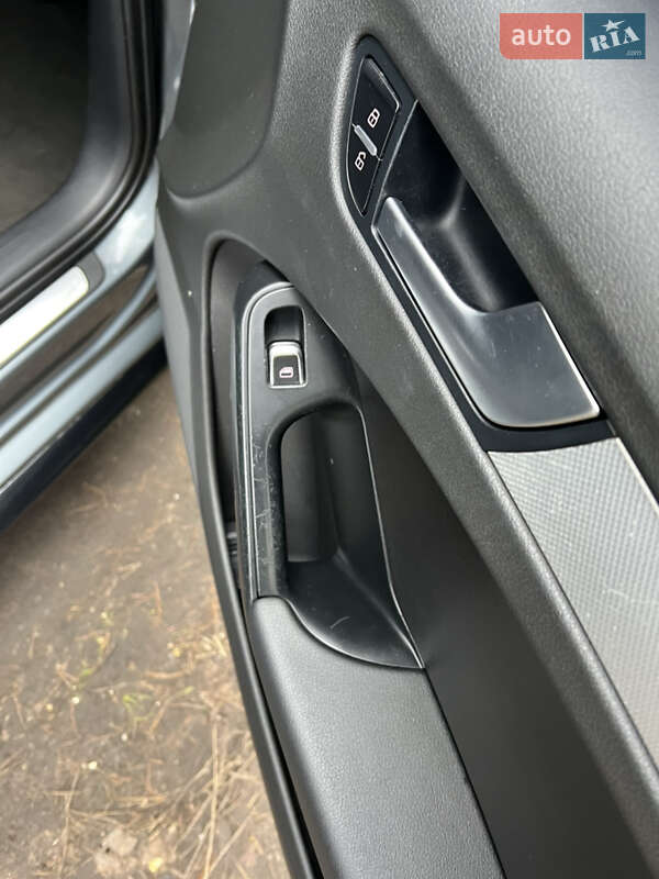 Седан Audi A4 2013 в Киеве фото 22 Седан Audi A4 2013 в Киеве