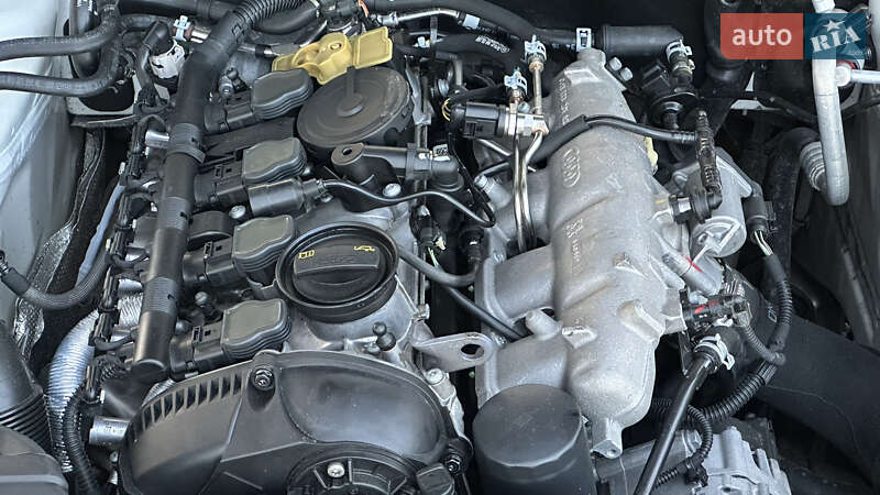 Седан Audi A4 2016 в Самборе