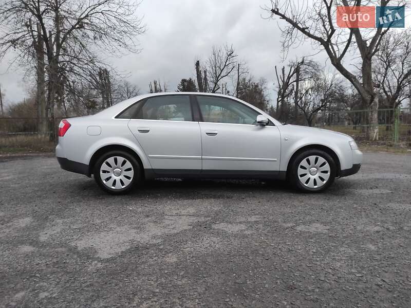 Седан Audi A4 2002 в Харькове