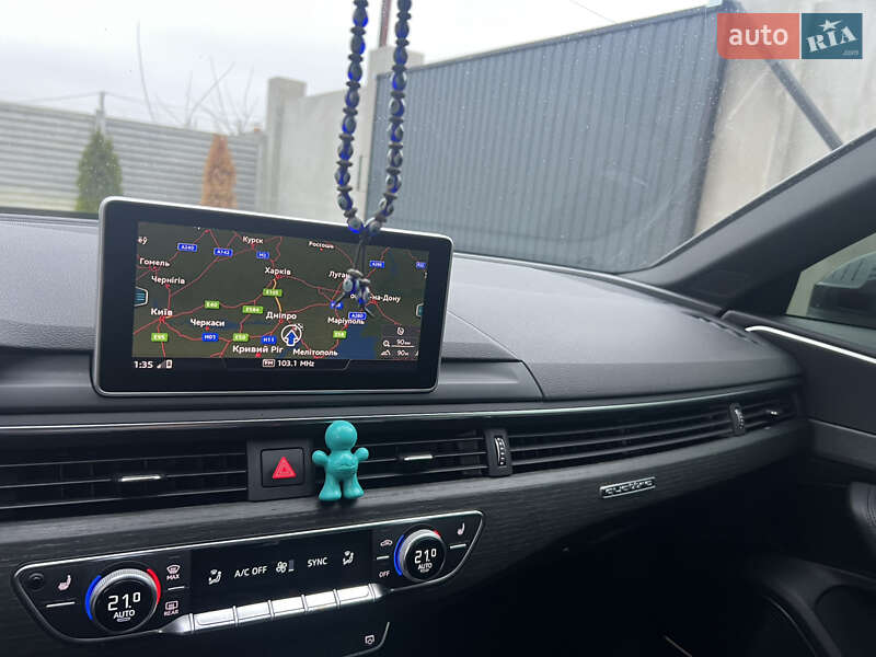 Седан Audi A4 2018 в Дніпрі