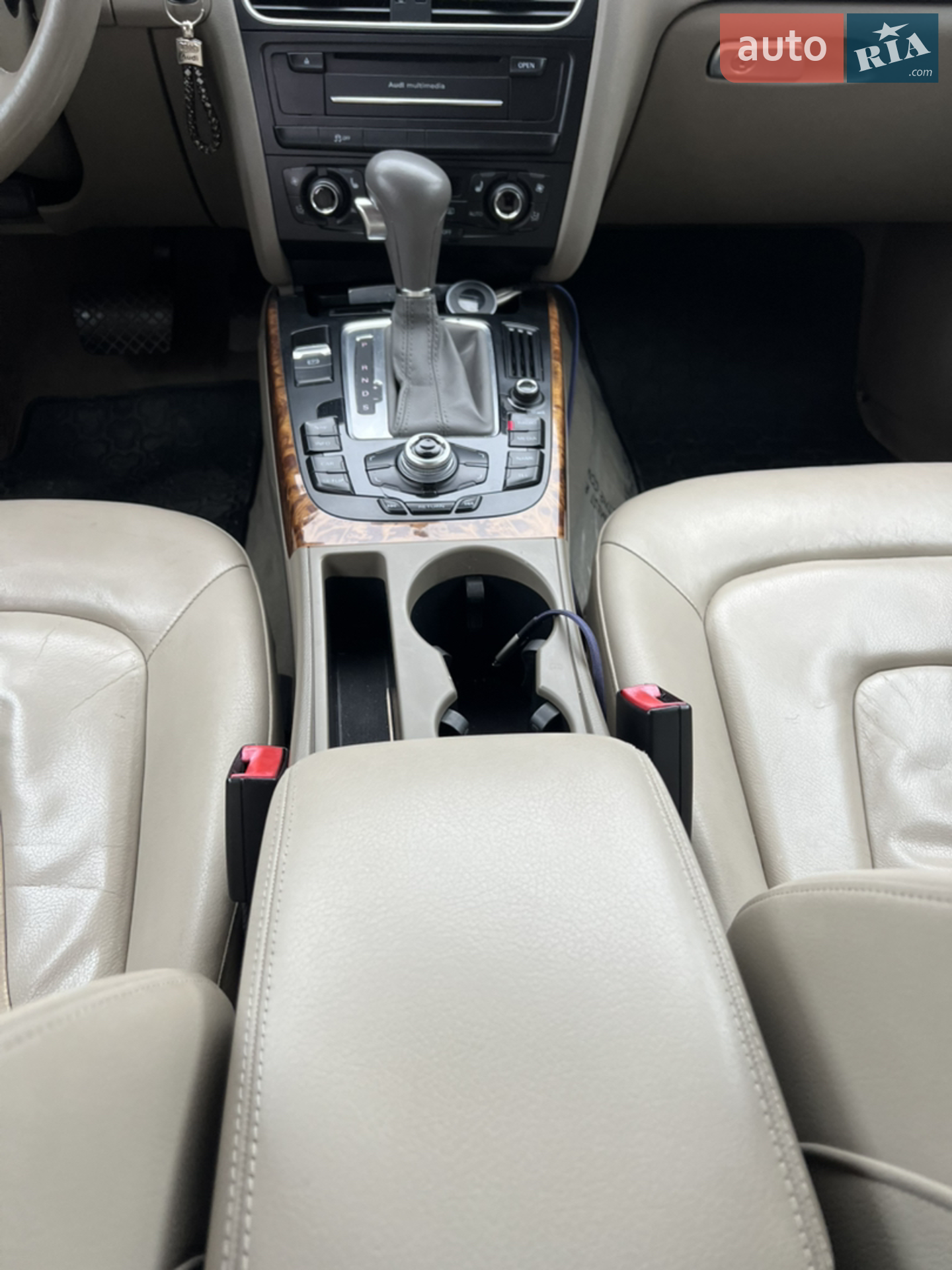 2010 Audi A4 - мініатюра 28