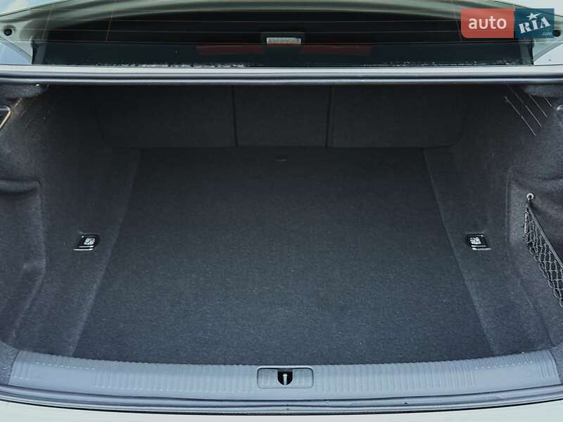 Седан Audi A4 2020 в Киеве фото 26 Седан Audi A4 2020 в Киеве