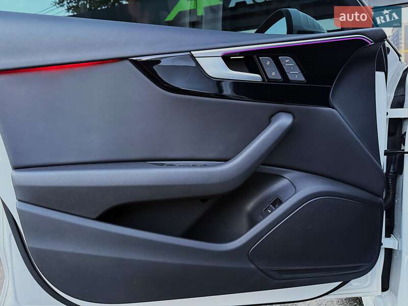 Седан Audi A4 2020 в Киеве фото 28 Седан Audi A4 2020 в Киеве