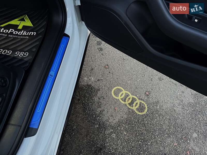 Седан Audi A4 2020 в Киеве фото 36 Седан Audi A4 2020 в Киеве