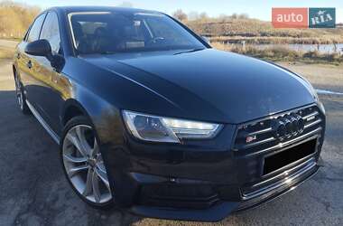 Седан Audi A4 2018 в Белой Церкви