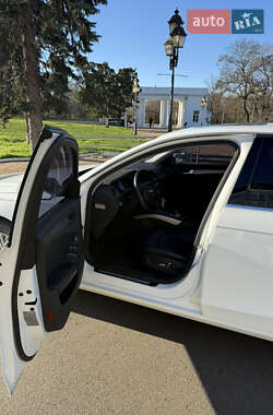 Седан Audi A4 2013 в Одессе