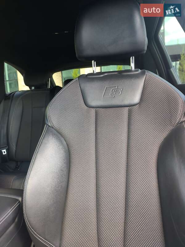 Универсал Audi A4 2016 в Хмельницком