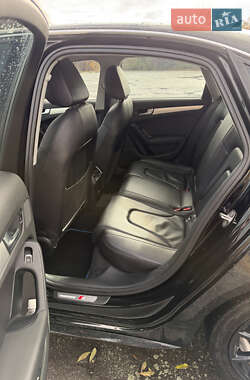 Седан Audi A4 2015 в Звягеле