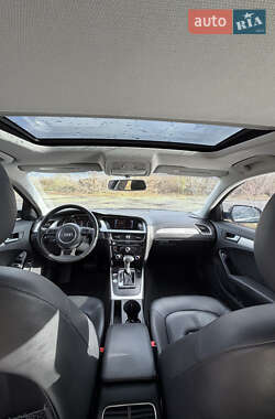 Седан Audi A4 2015 в Звягеле