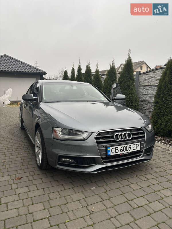 Audi A4 2014
