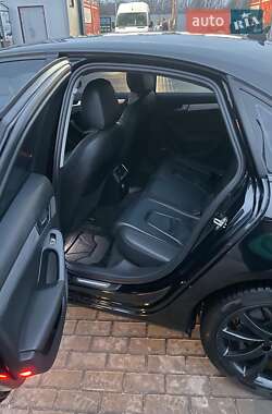 Седан Audi A4 2012 в Киеве