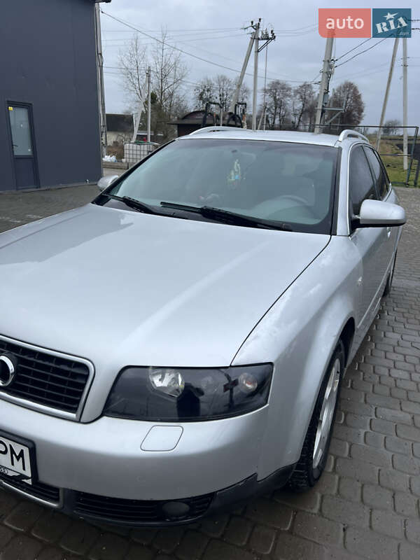 Универсал Audi A4 2002 в Львове