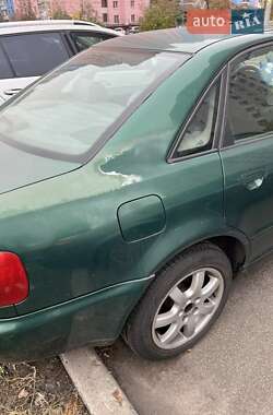 Седан Audi A4 2001 в Киеве