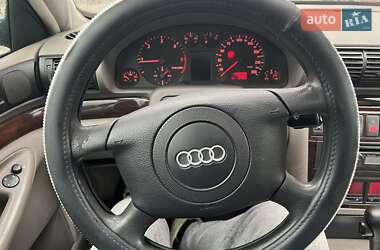 Седан Audi A4 2001 в Киеве