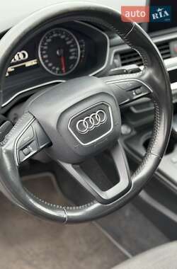 Седан Audi A4 2016 в Мукачево