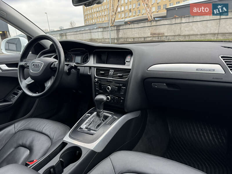 Седан Audi A4 2012 в Киеве фото 14 Седан Audi A4 2012 в Киеве