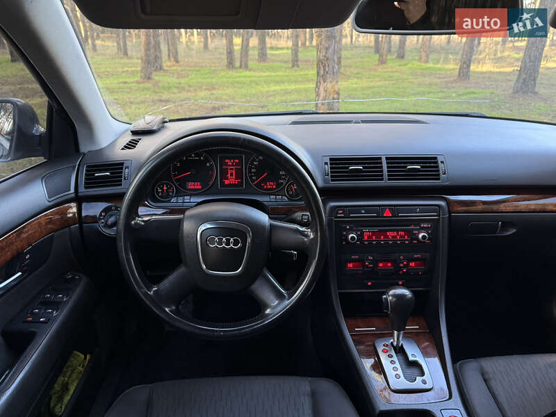 Седан Audi A4 2006 в Каменском