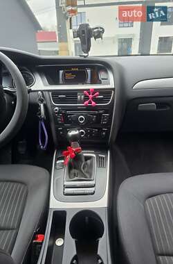 Универсал Audi A4 2012 в Ивано-Франковске