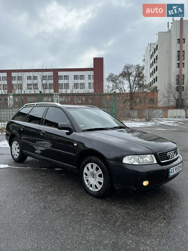 Универсал Audi A4 1999 в Харькове