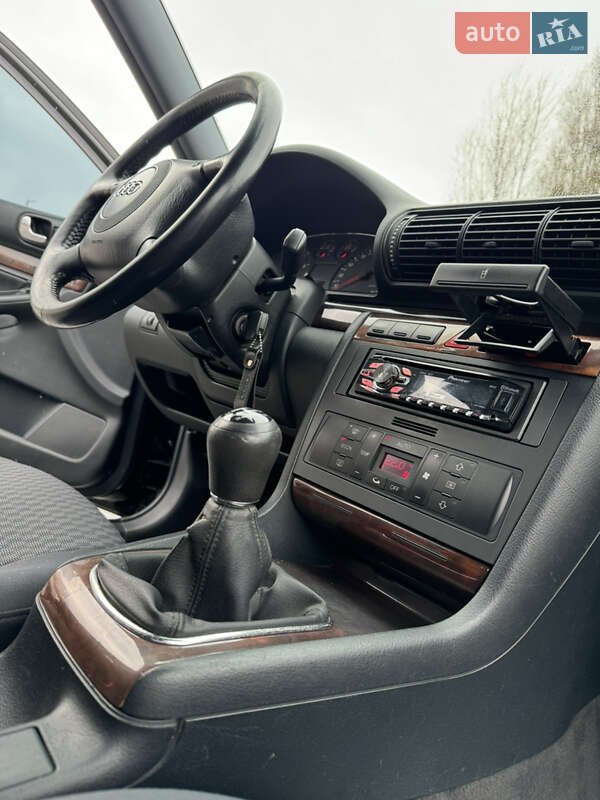 Универсал Audi A4 1999 в Харькове
