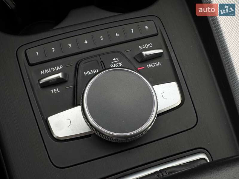 Универсал Audi A4 2018 в Кривом Роге