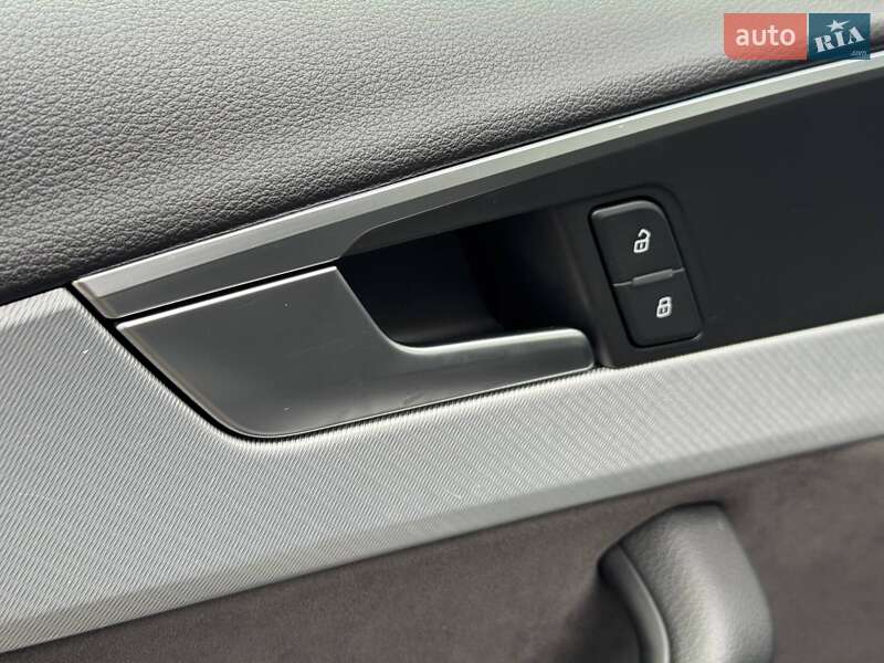 Универсал Audi A4 2018 в Кривом Роге