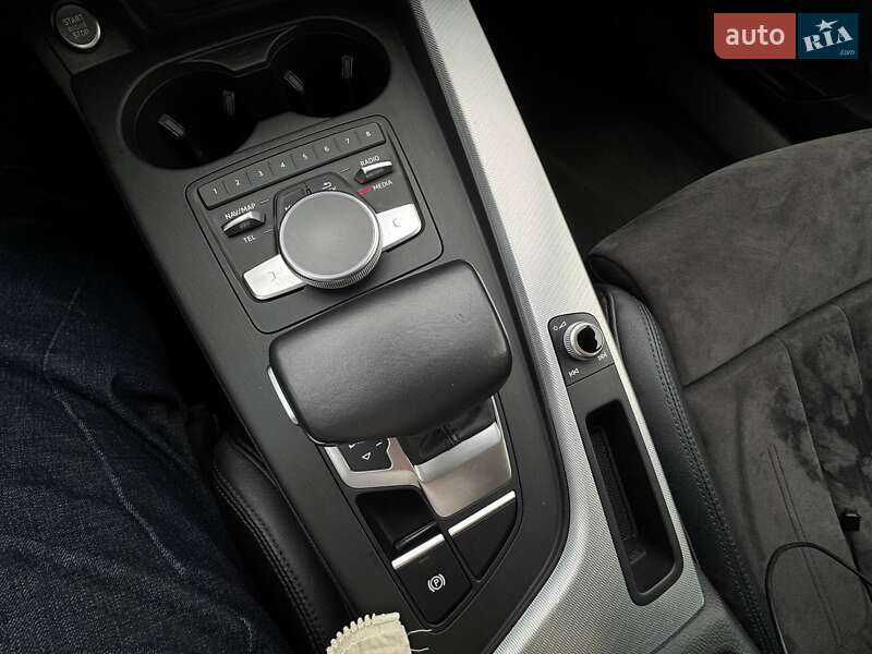 Универсал Audi A4 2018 в Кривом Роге