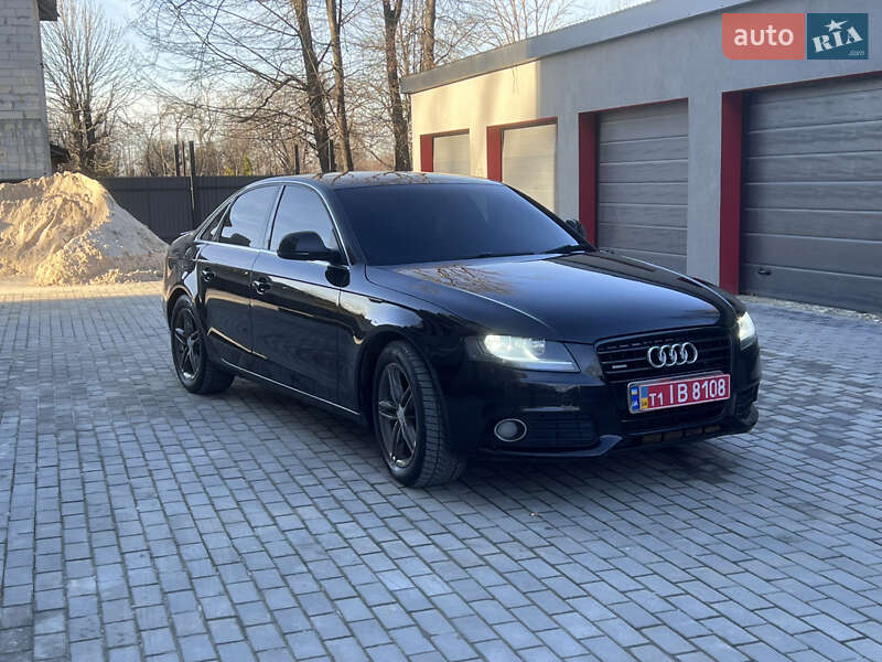 Седан Audi A4 2009 в Чорткове