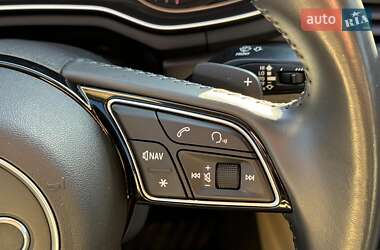 Седан Audi A4 2018 в Виннице