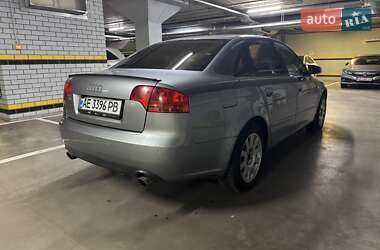 Седан Audi A4 2006 в Днепре
