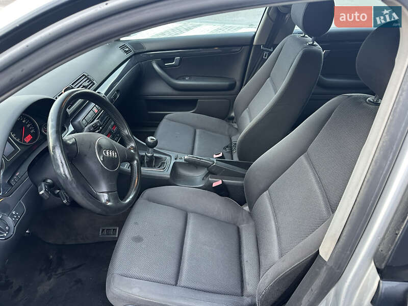 Седан Audi A4 2003 в Киеве
