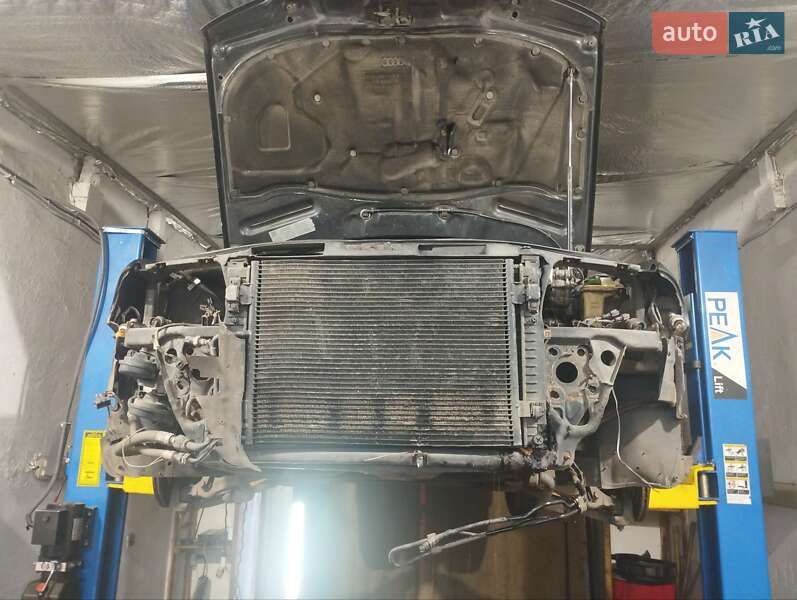 Седан Audi A4 1998 в Житомире